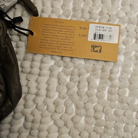 New Ampere Creations Vegan Leather Bethany Crossbody Purse - Picture 5 of 6